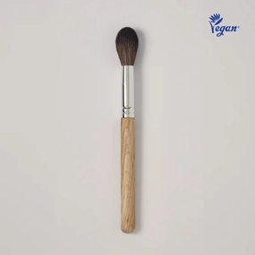Amore Seongsu 11 Highlight Brush