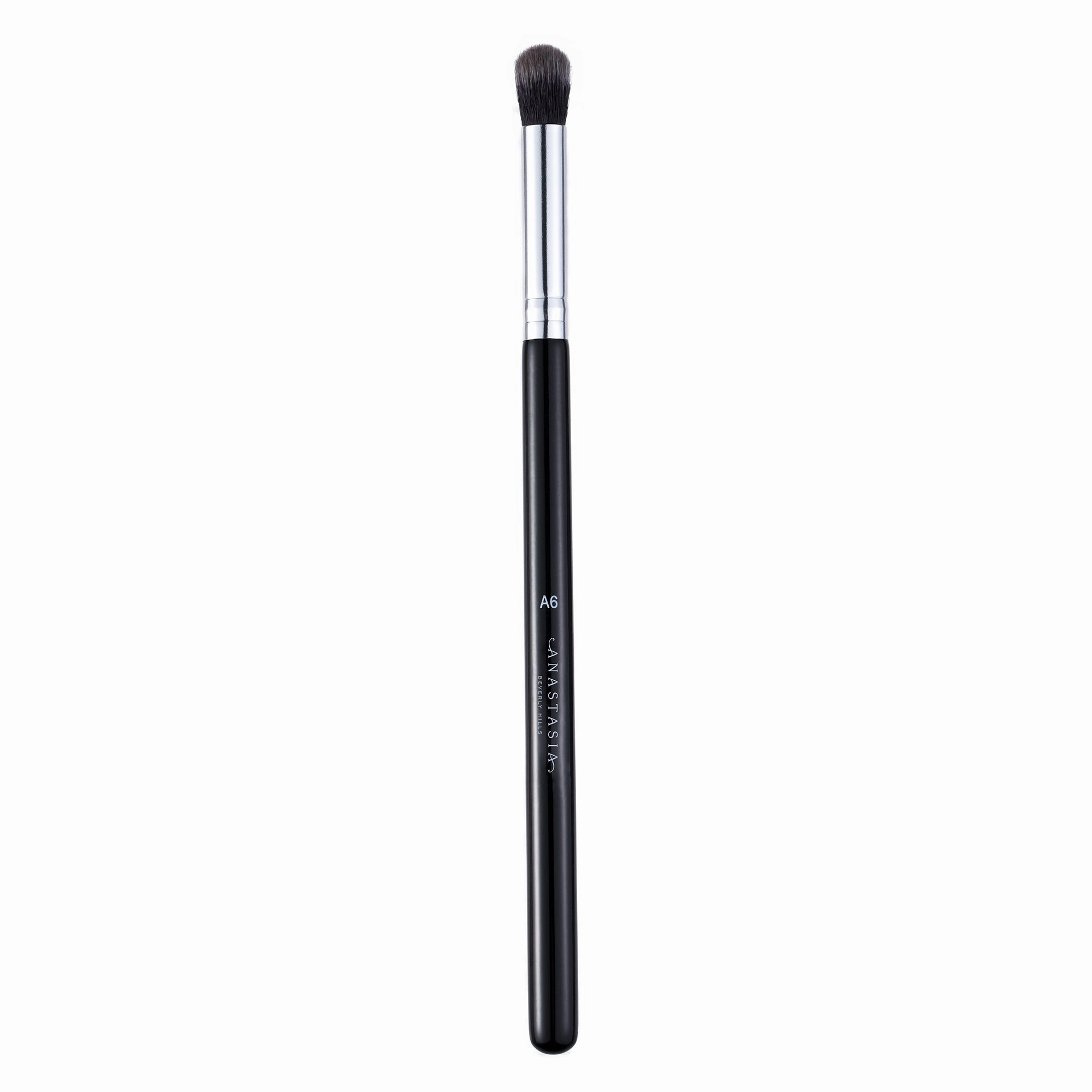 Anastasia Beverly Hills Pro Brush A6 Buff and Blend Brush