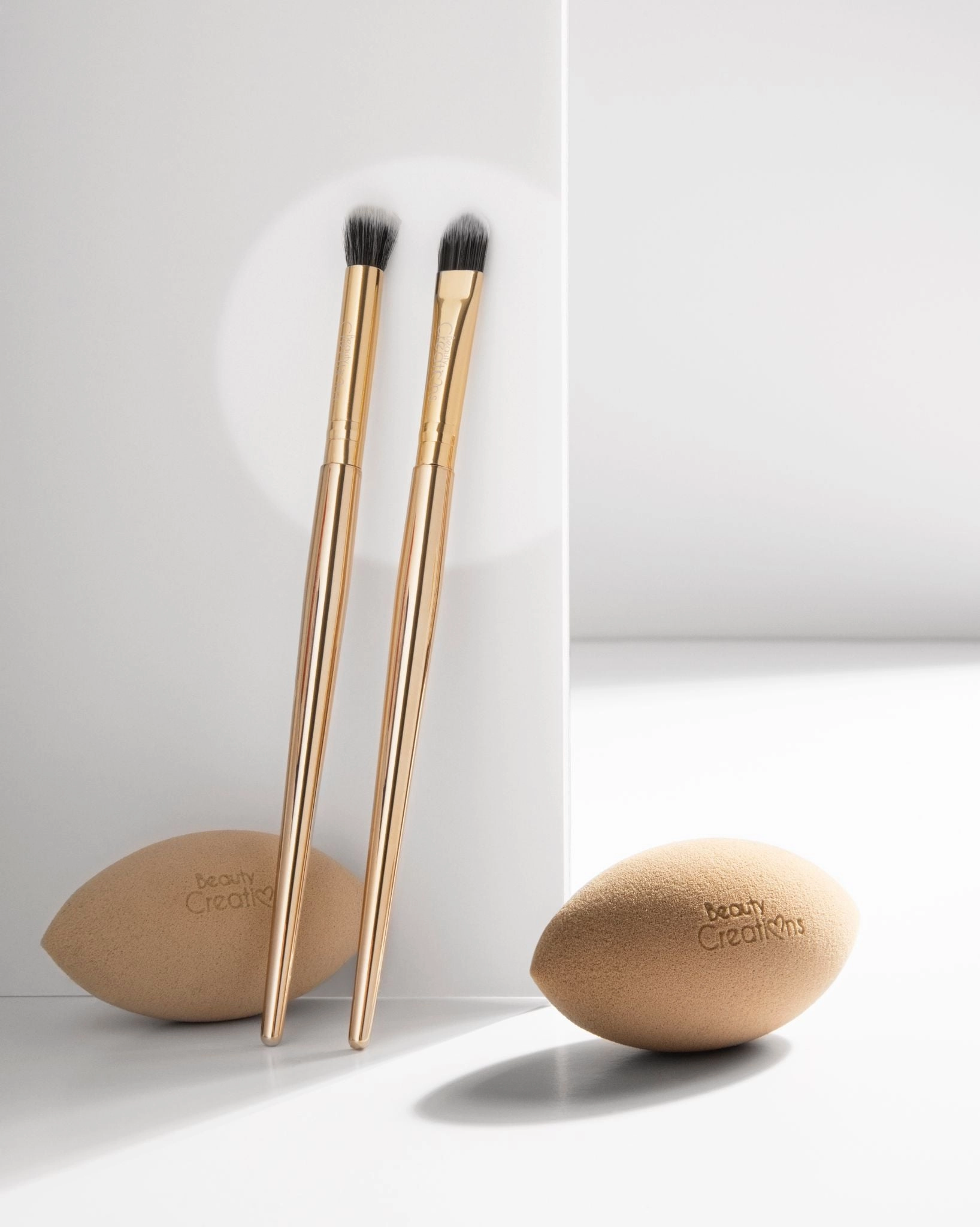 Flawless Stay Concealer Flat Brush