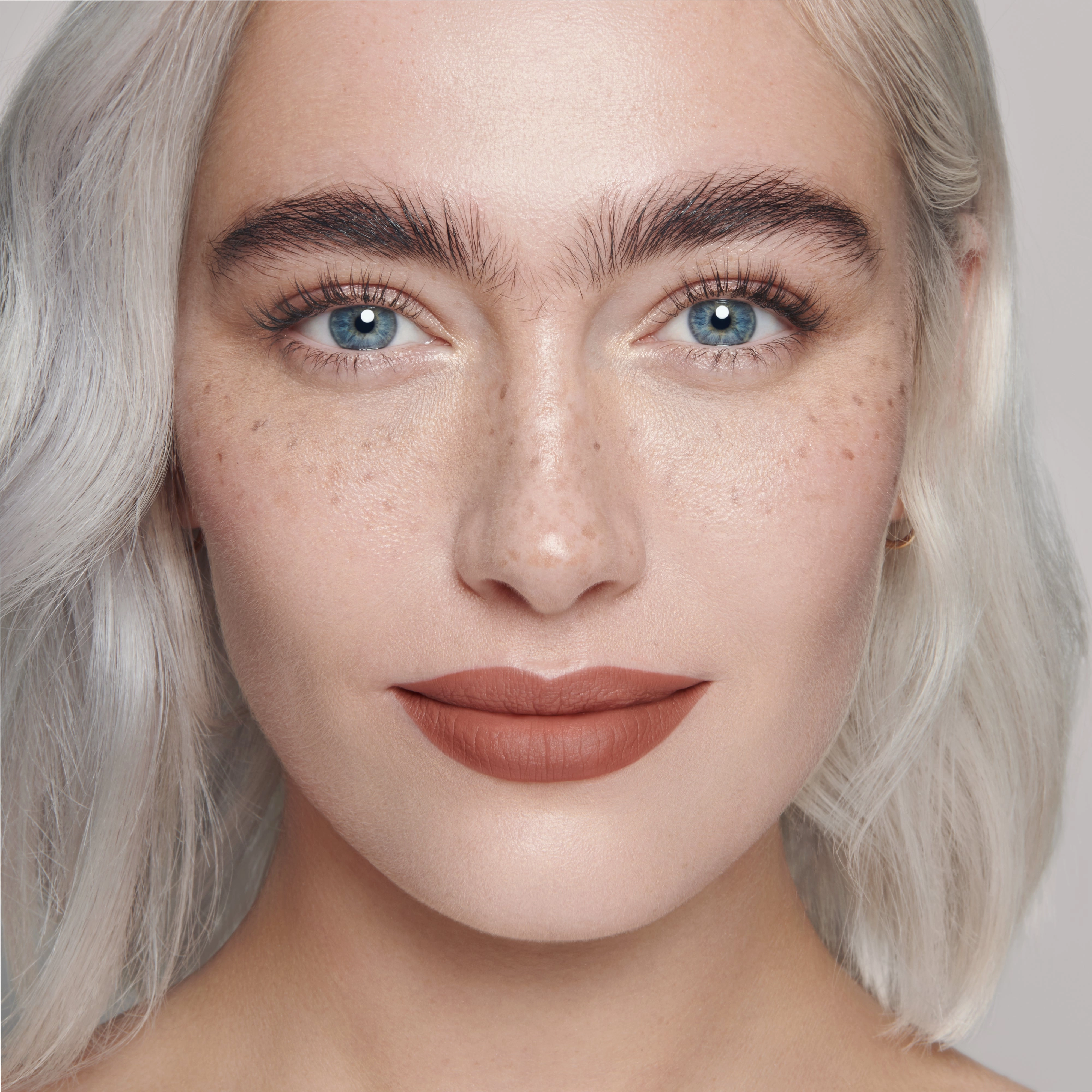 Velvet Affair (True Velvet Lip Colour)